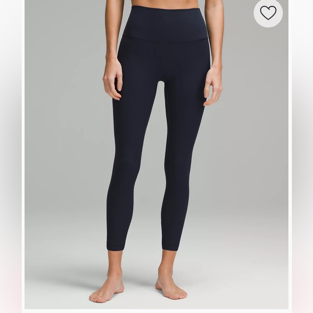 NWT Lululemon Align high waist 25”leggings in True Navy